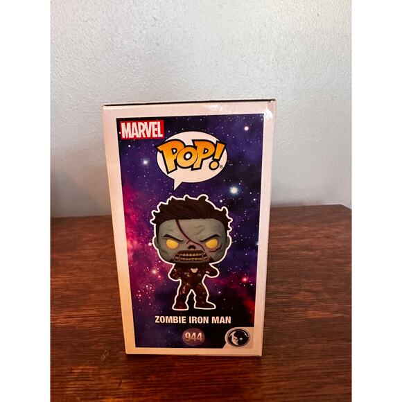 Funko 944 Marvel's What If...? Zombie Iron Man - Picture 5 of 7